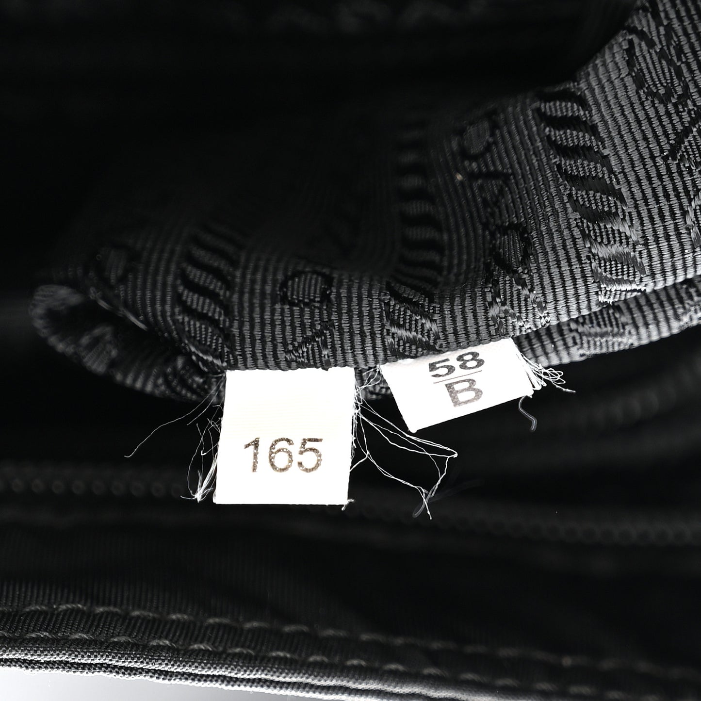 Nylon Vela Flat Messenger Bag Black