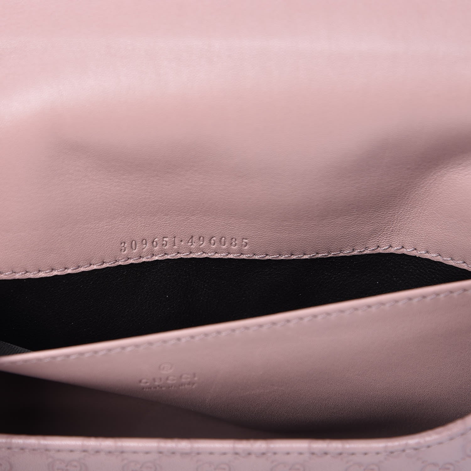 Gucci Microguccissima Travel Document Case Pink 12 of 21