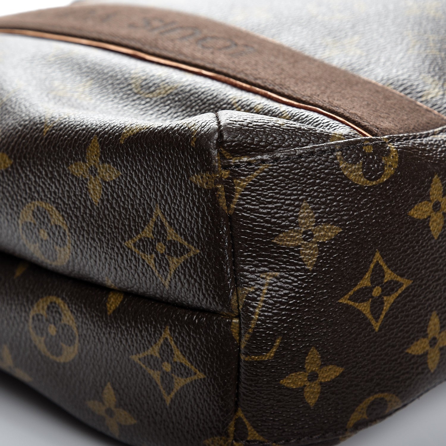 Louis Vuitton Monogram Cabas Beaubourg 7 of 8