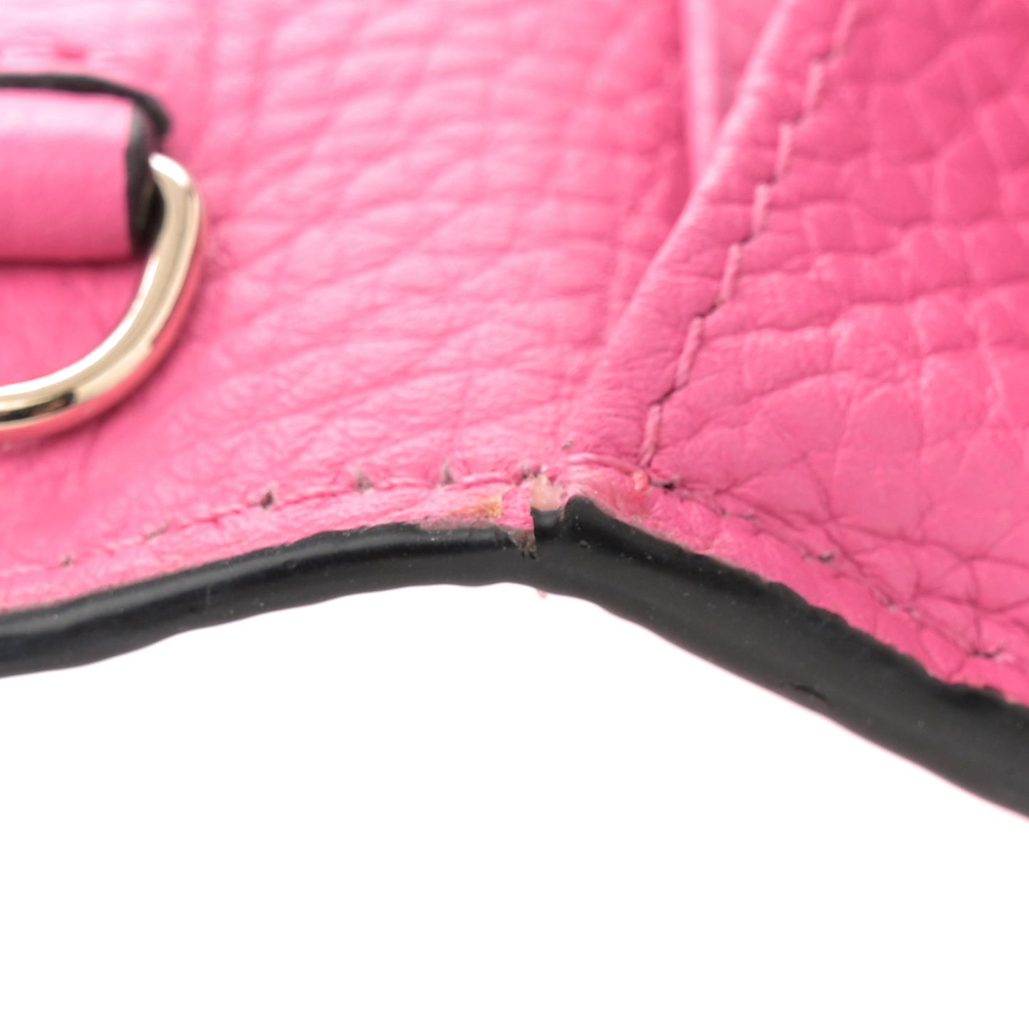 Pebbled Calfskin Rockstud Flip Lock Wallet On Chain Feminine Pink