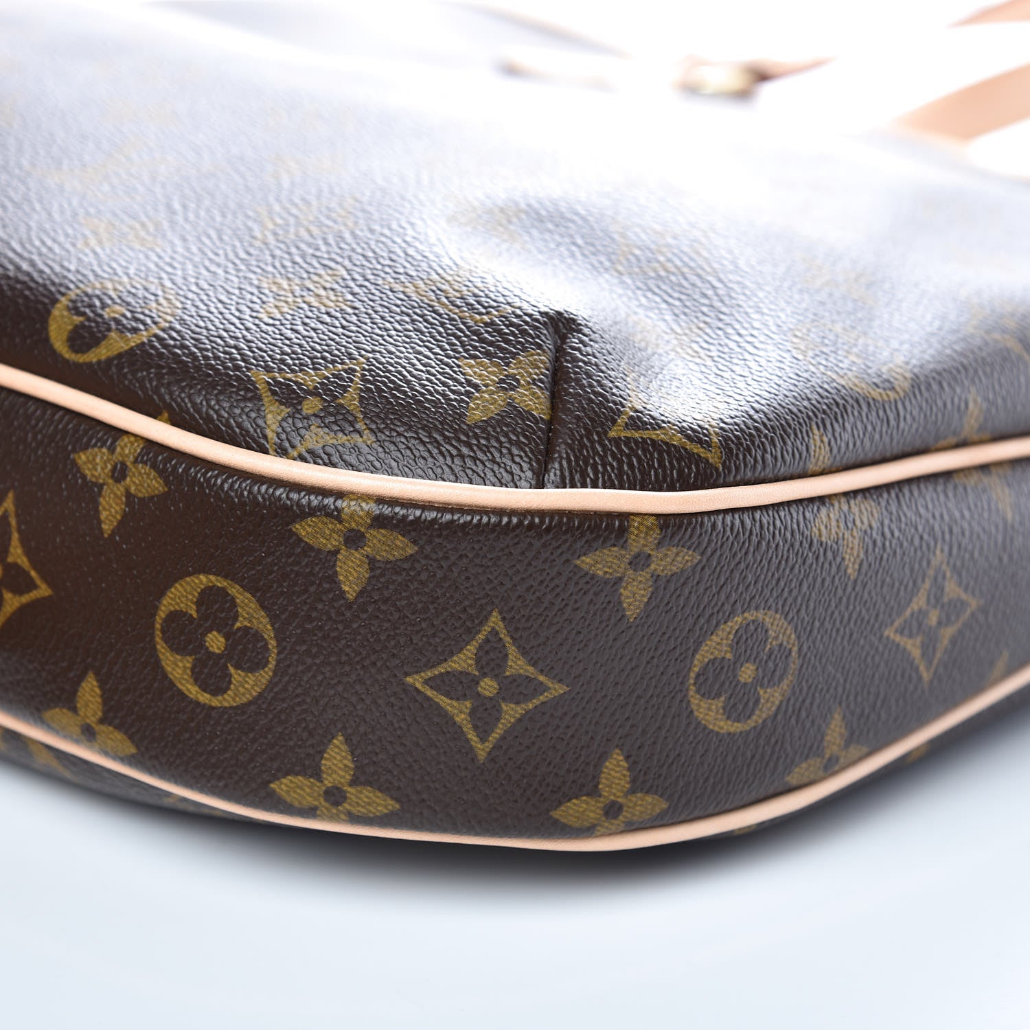 Louis Vuitton Monogram Odeon GM 9 of 10