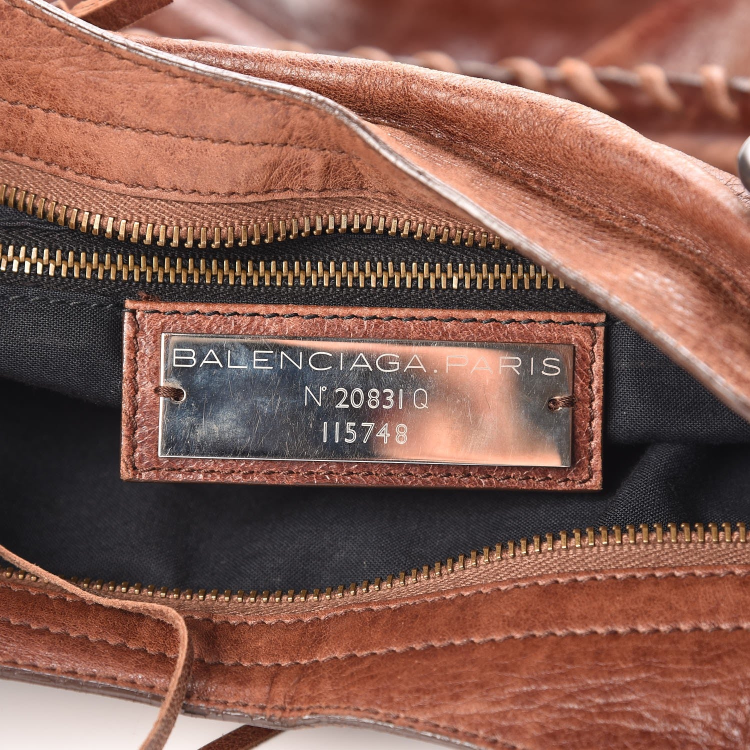 Balenciaga Chevre Classic Hardware City Noix 7 of 15