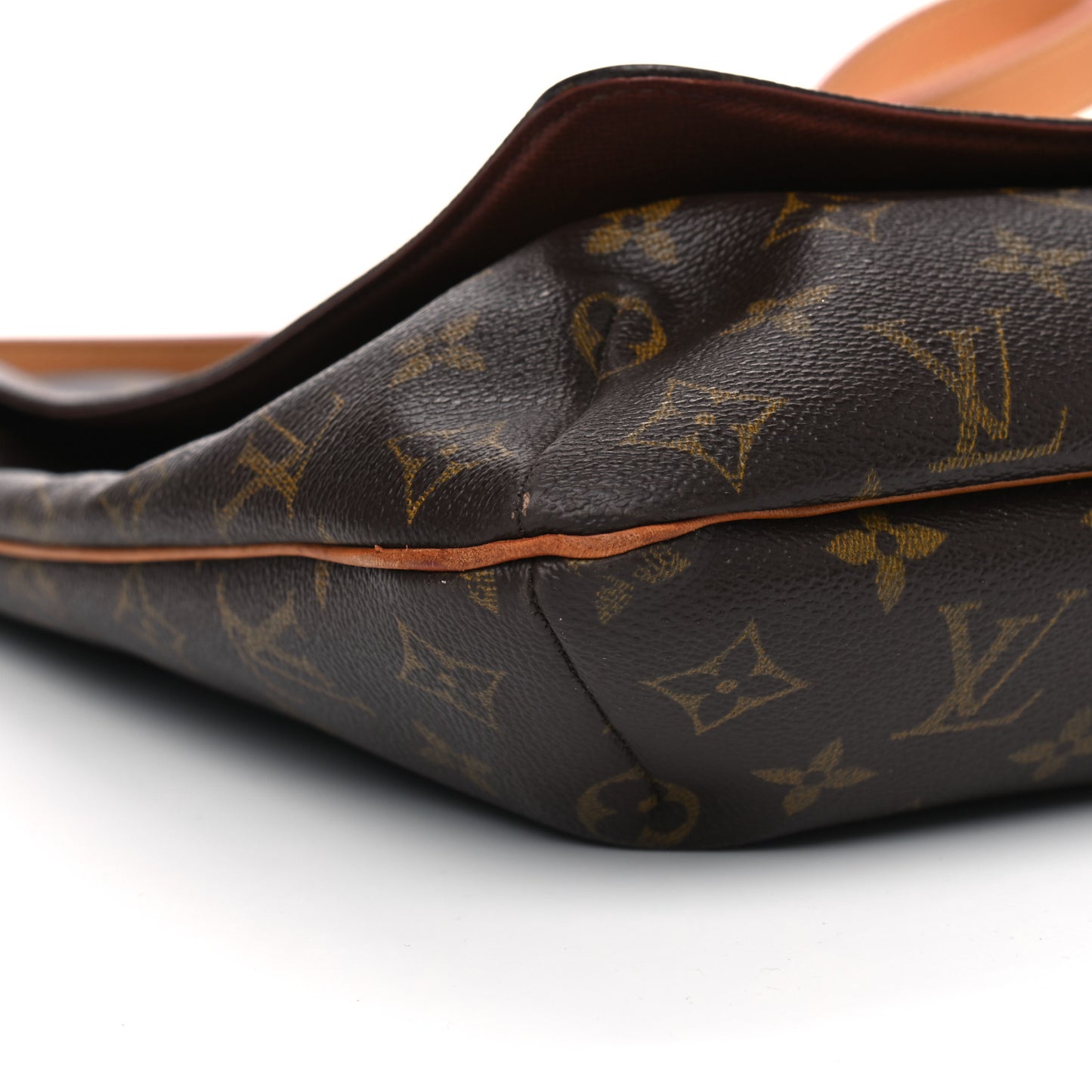 Monogram Musette GM
