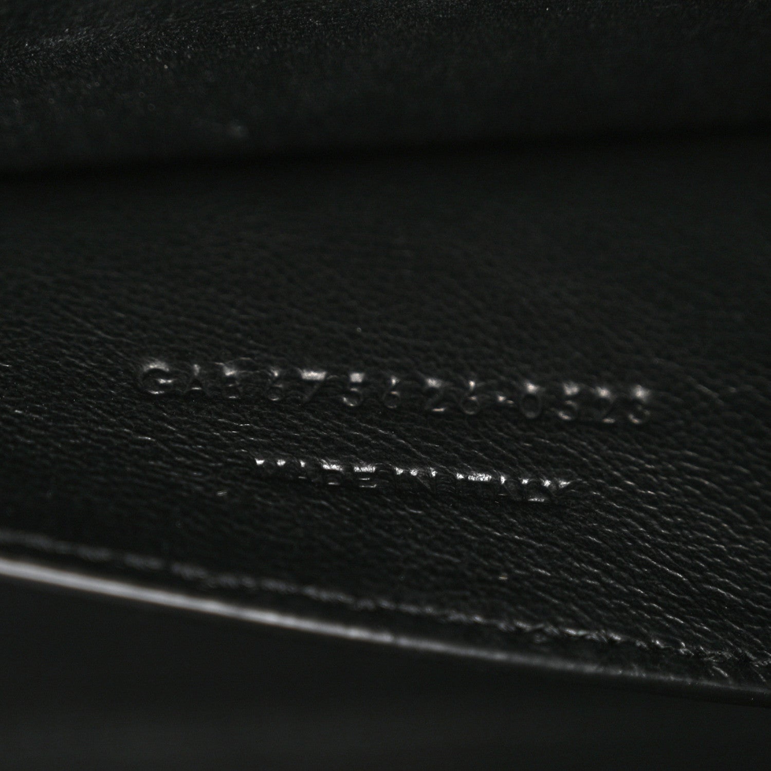 Saint Laurent Shiny Calfskin Crocodile Embossed Small Manhattan Baguette Black 7 of 11