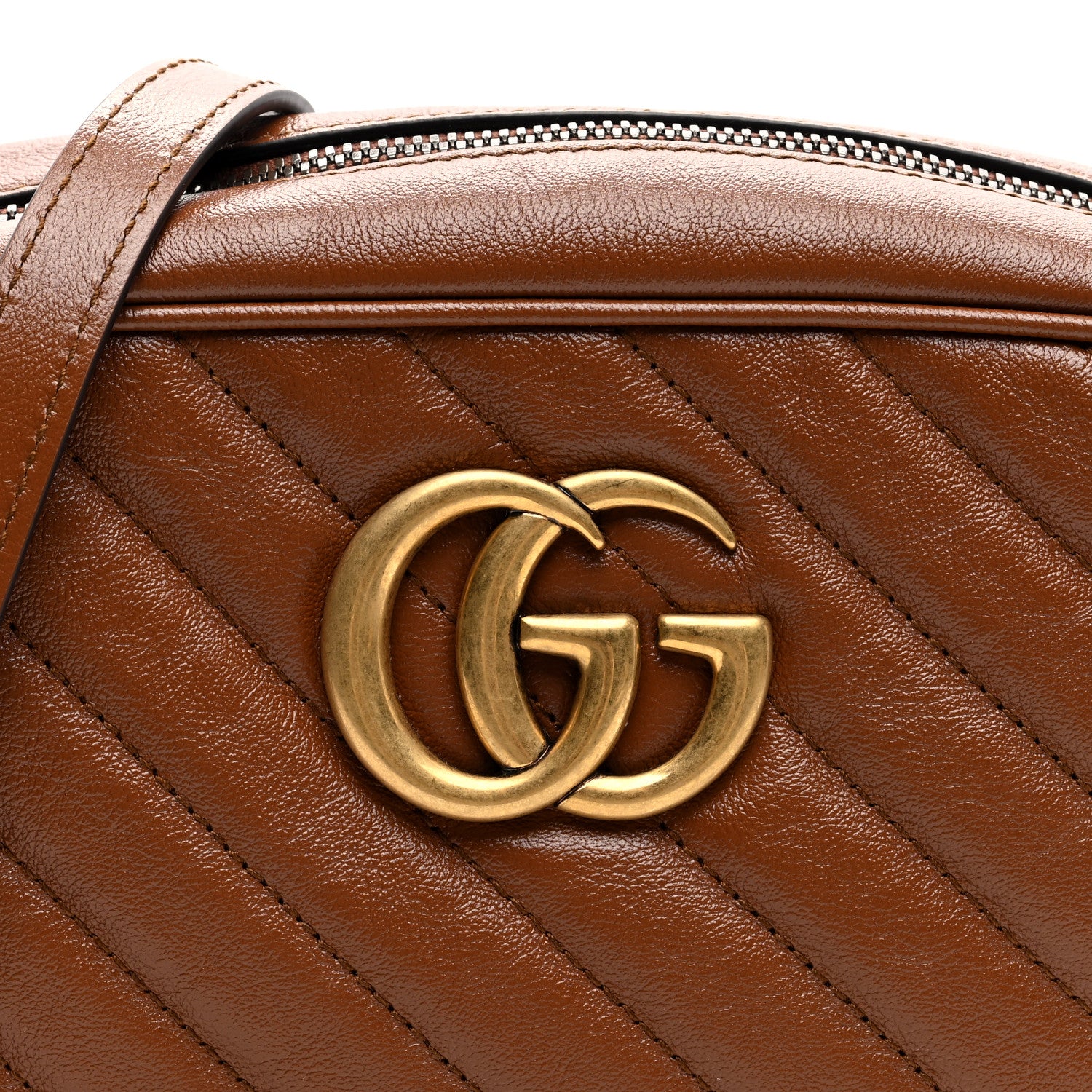 Gucci Glazed Calfskin Matelasse Diagonal Small GG Marmont Chain Shoulder Bag Cuir 8 of 10