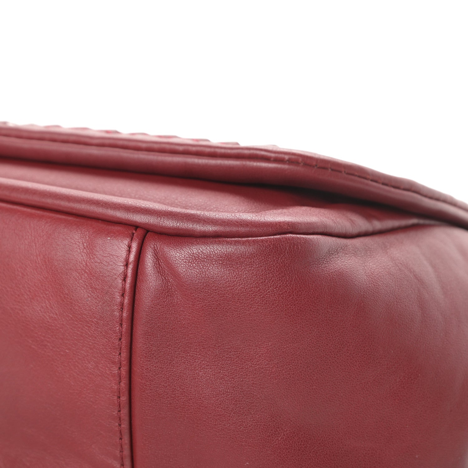 Chanel Smooth Calfskin Luxe Ligne Flap Red 10 of 17
