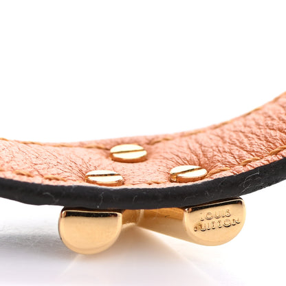 Louis Vuitton Monogram Essential V Bracelet 17 4 of 7