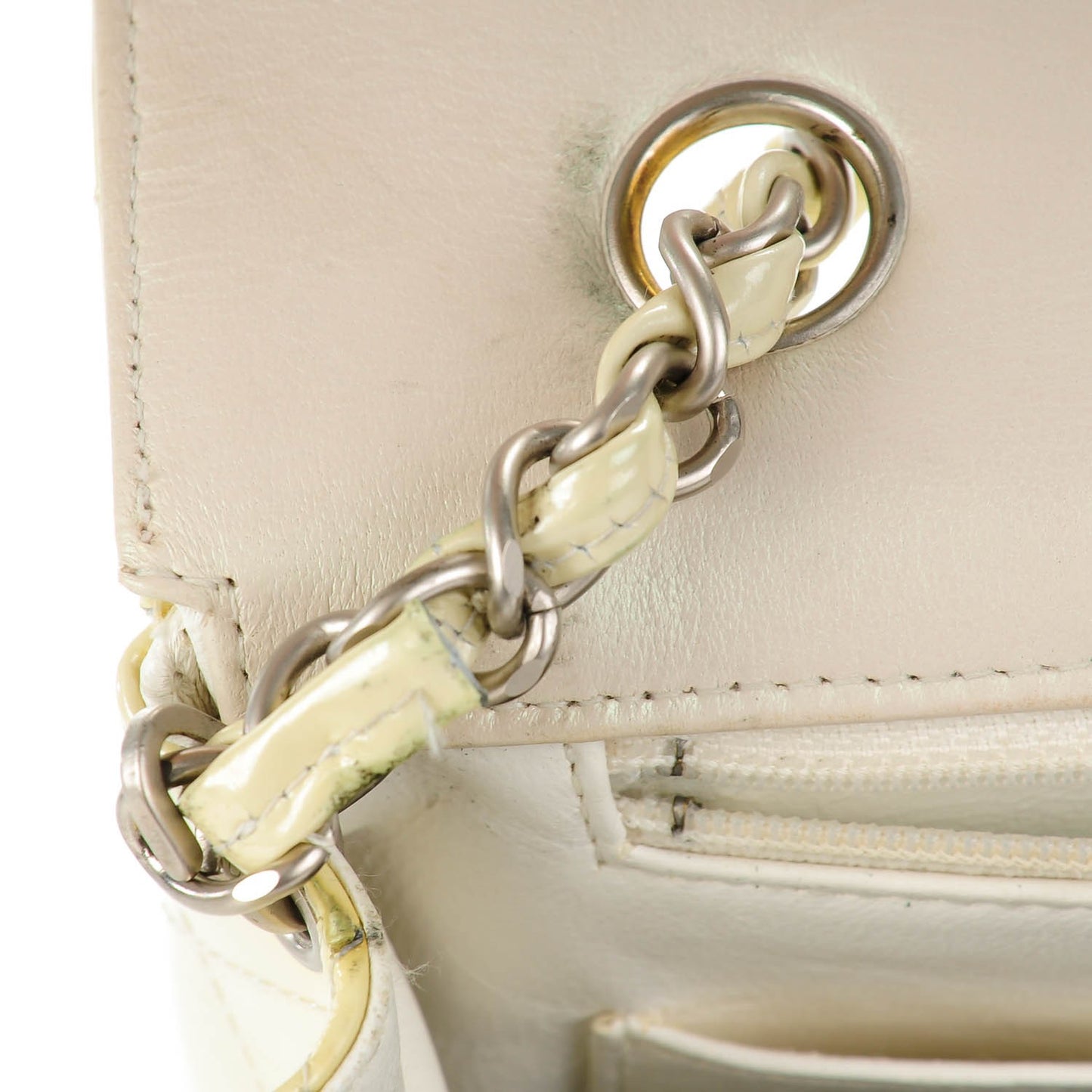 Patent Quilted Medium Single Flap Pearl