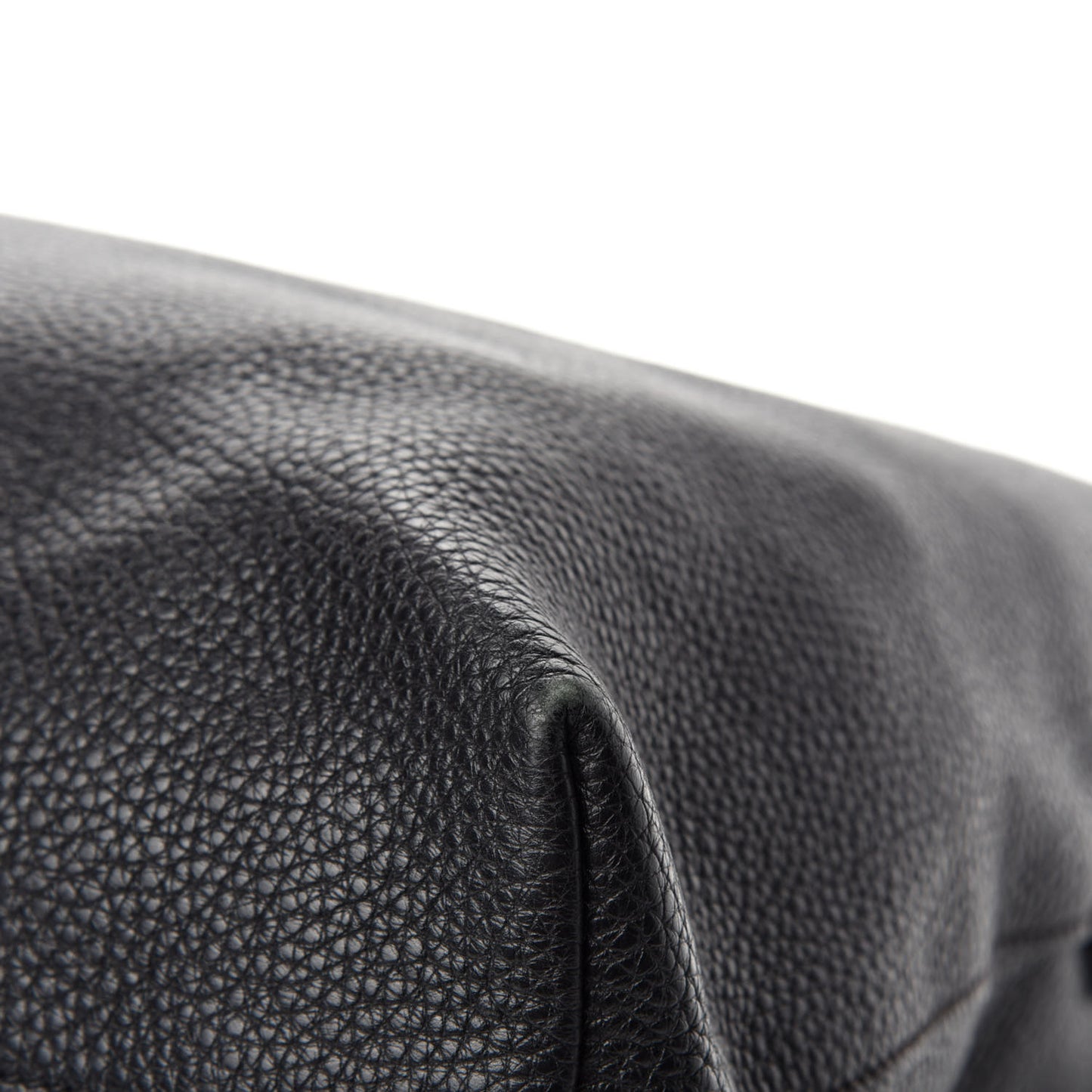 Vitello Daino Hobo Black