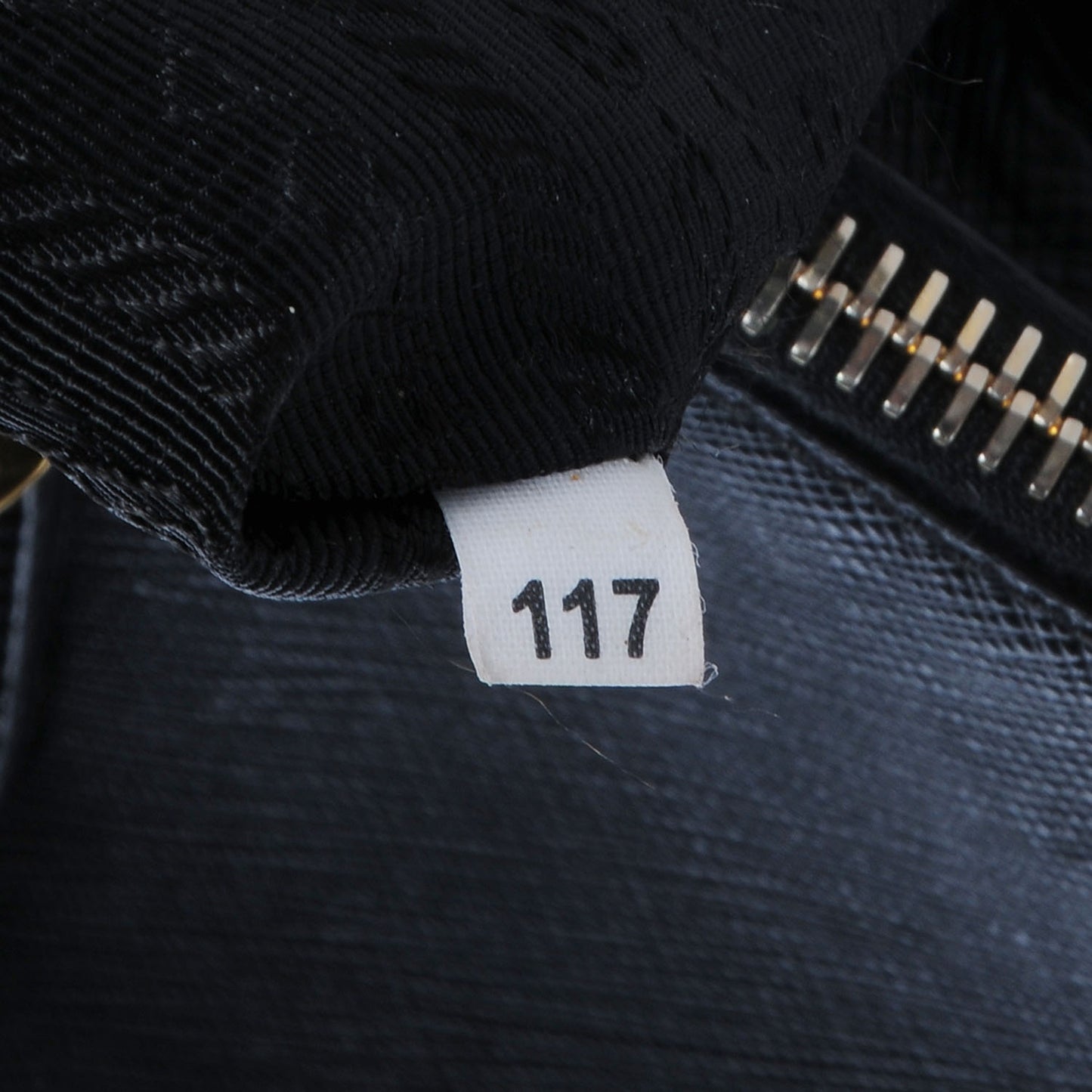 Saffiano Lux Large Double Zip Tote Nero Black