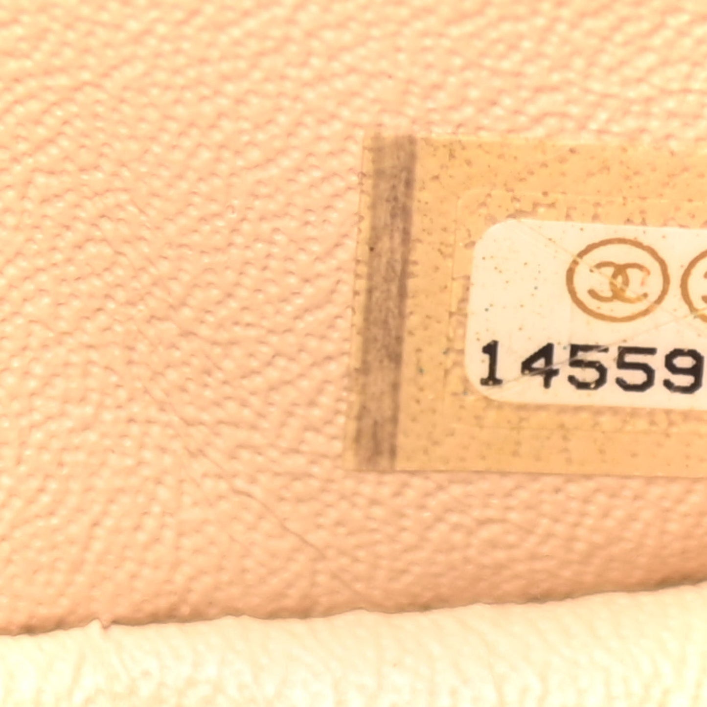 Caviar Quilted Jumbo Double Flap Beige Clair