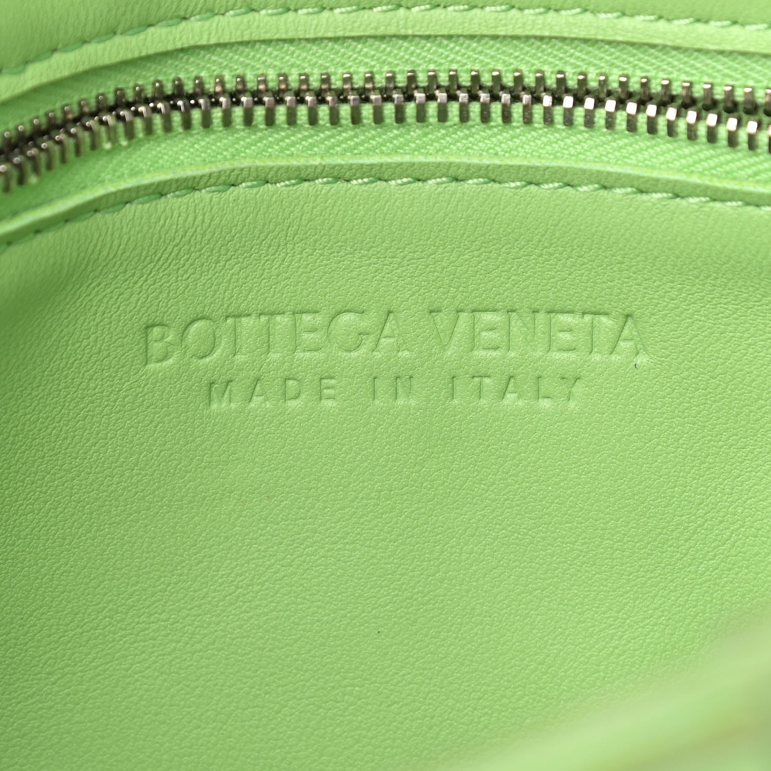Bottega Veneta Nappa Maxi Intreccio Cassette Bag Pistachio 6 of 16