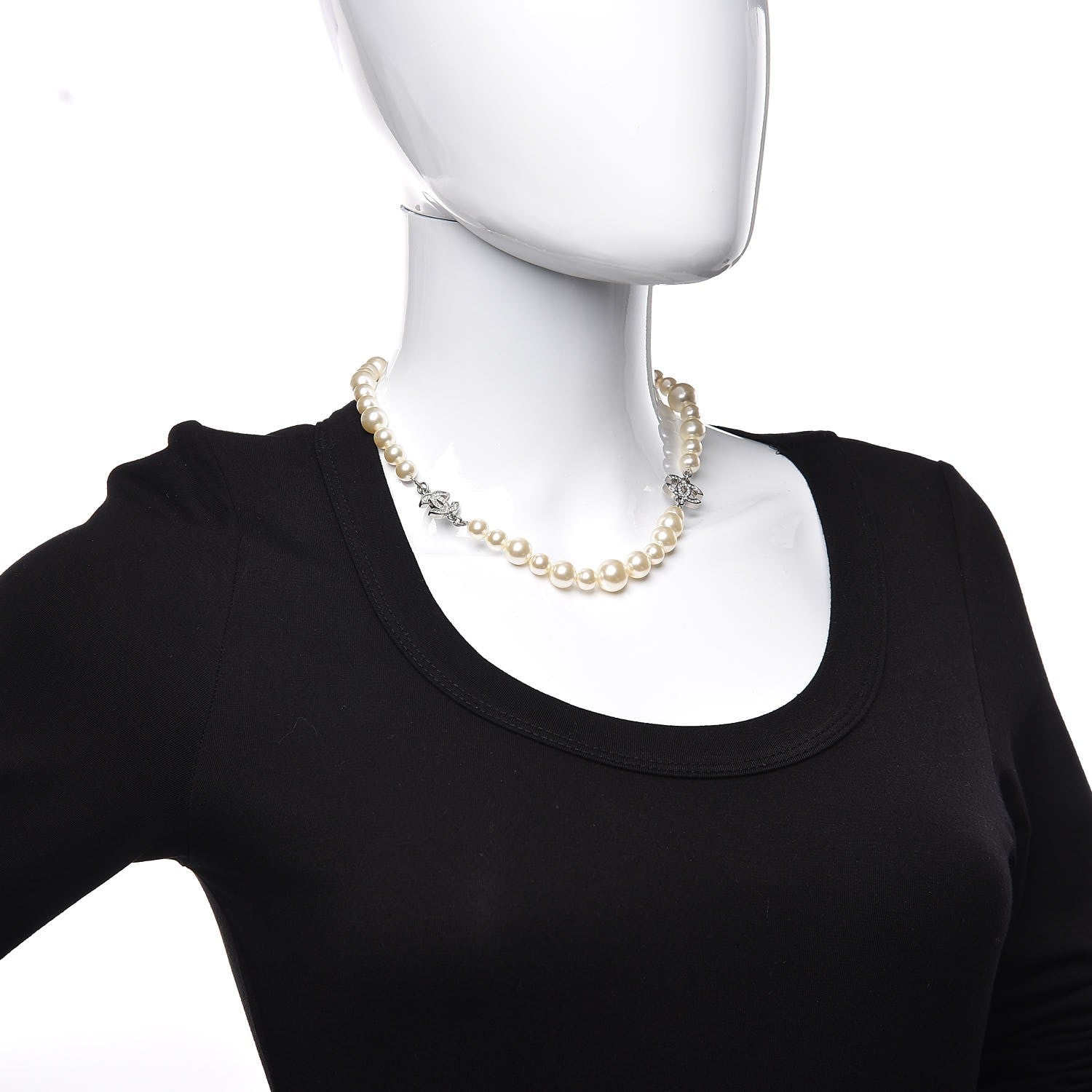 Chanel Crystal Pearl CC Short Necklace Silver 2 of 4