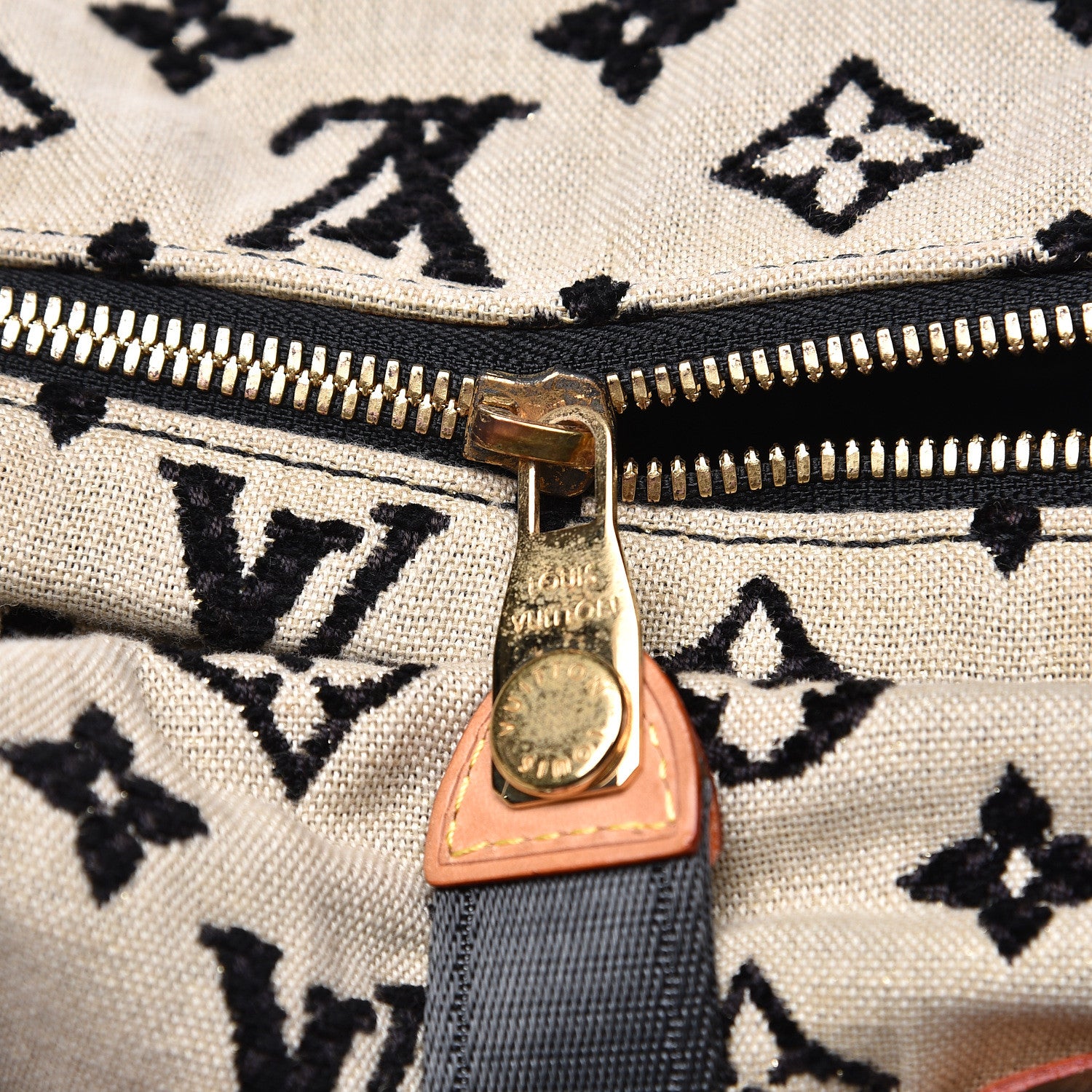 Louis Vuitton Monogram Cheche Tuareg Blue 16 of 18