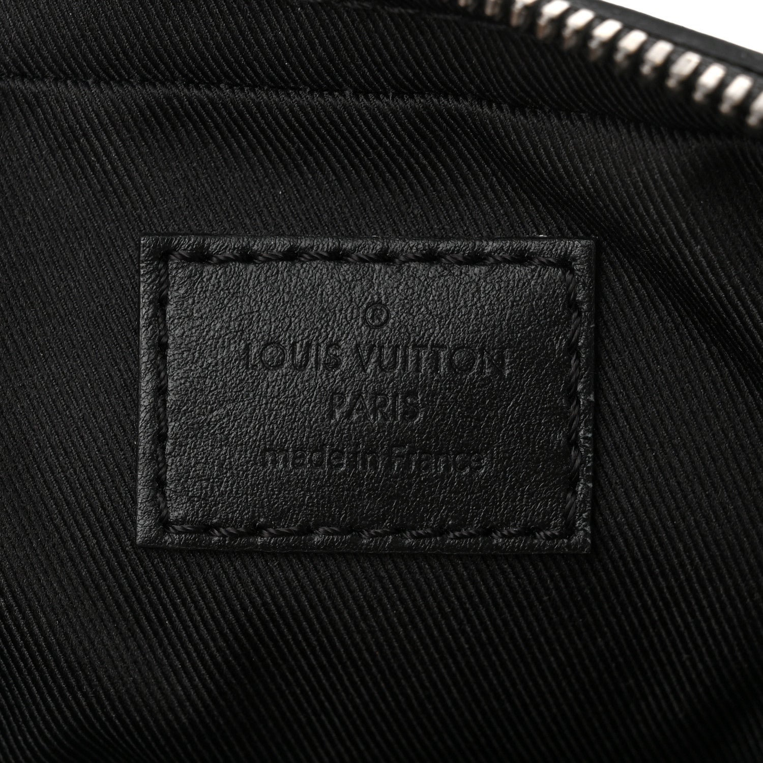 Louis Vuitton Reverse Monogram Eclipse Trio Messenger 6 of 9