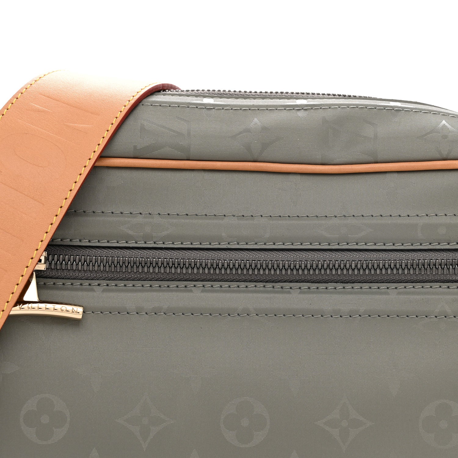 Louis Vuitton Monogram Titanium Camera Bag 8 of 10