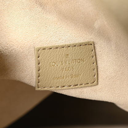 Louis Vuitton Grained Calfskin Low Key Hobo MM Clay 6 of 9