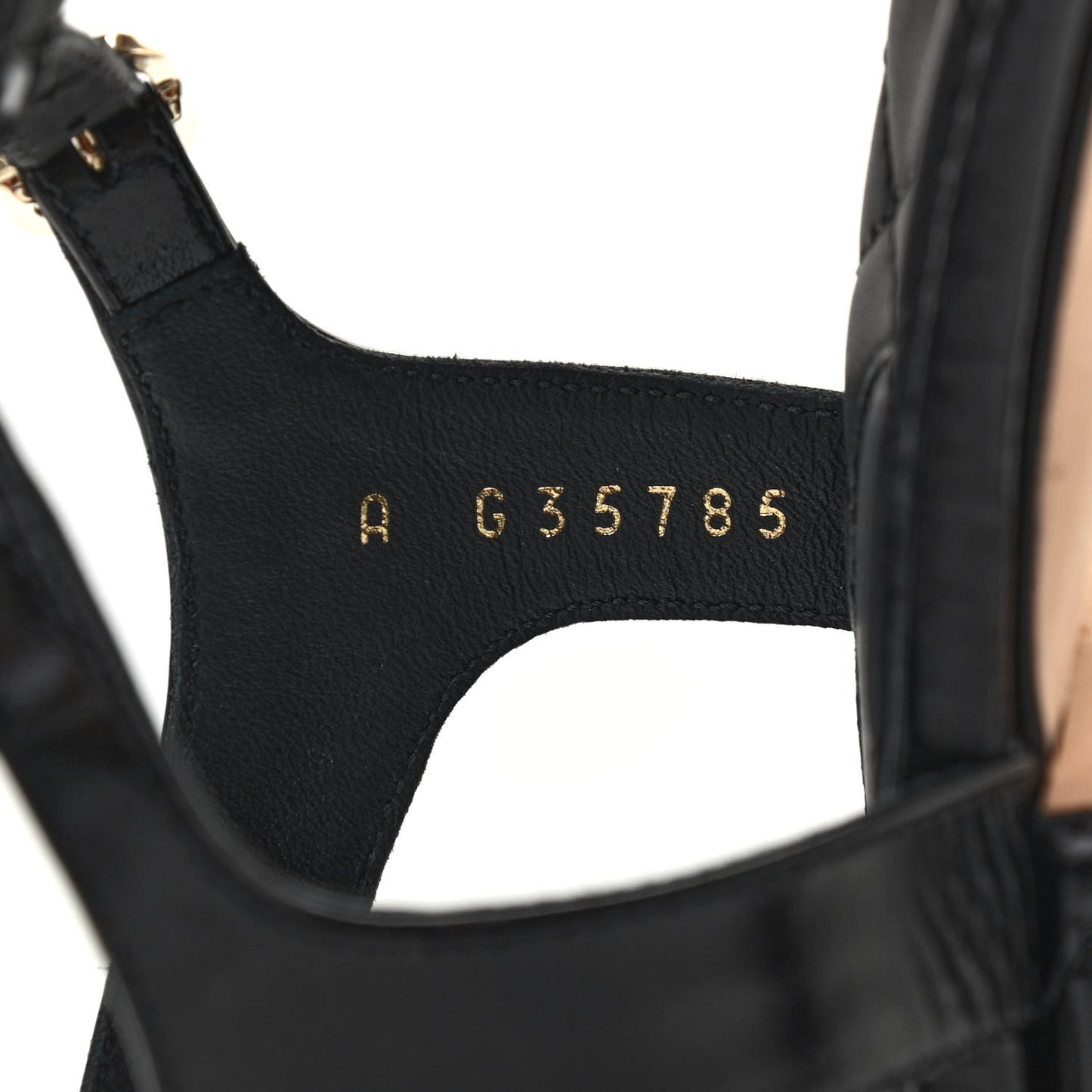 Calfskin Medallion CC Thong Sandals 39 Black