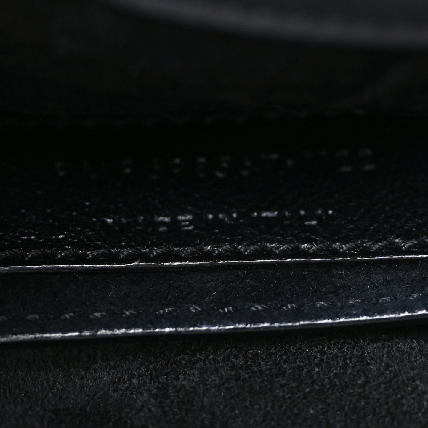 Patent Quilted Le 57 Diamond Shoulder Bag Black