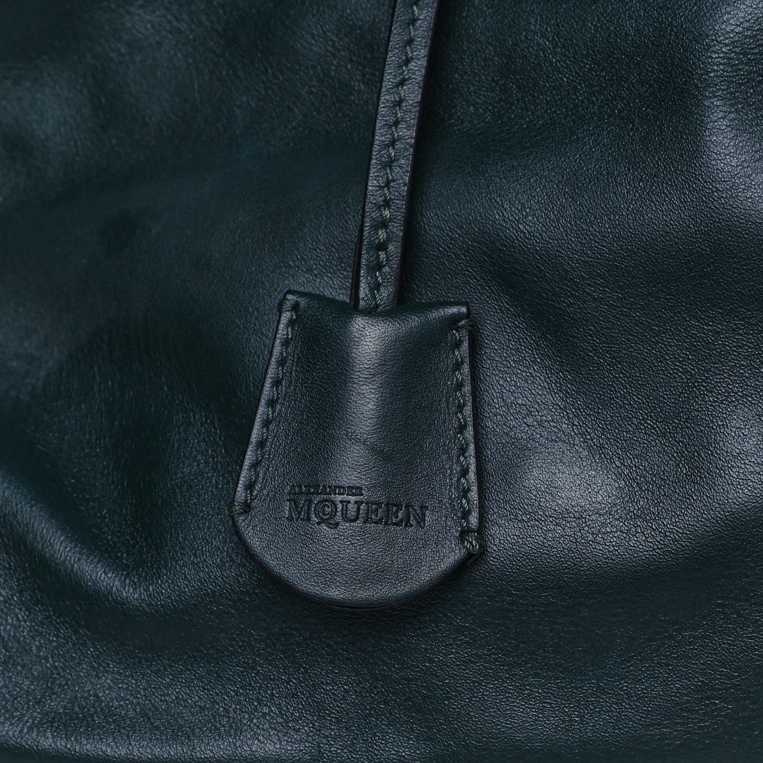 Alexander McQueen Pebbled Calfskin Large Skull Padlock Zip Around Tote Dark Green 8 of 28