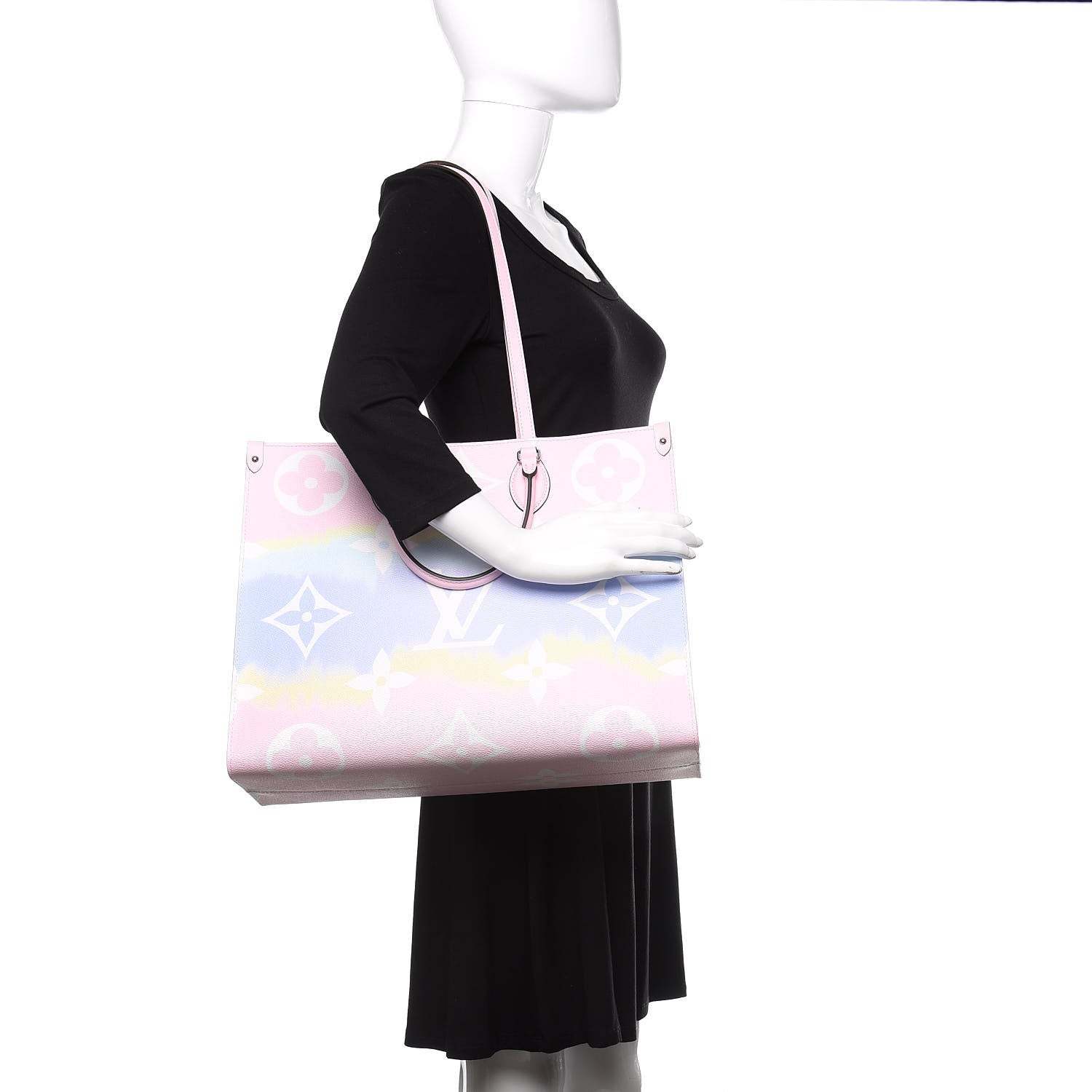 Louis Vuitton Monogram Escale Onthego GM Pastel 2 of 10