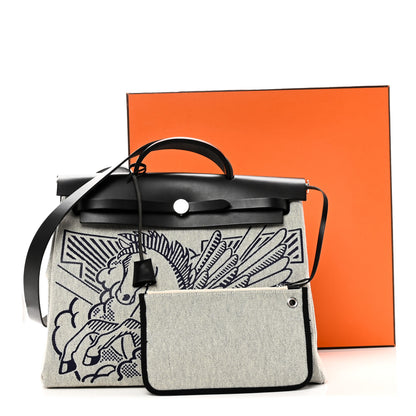 Hermes Vache Hunter Toile H Pegase Pop Herbag Zip Retourne 39 MM Bleu Indigo Ecru Black 12 of 12