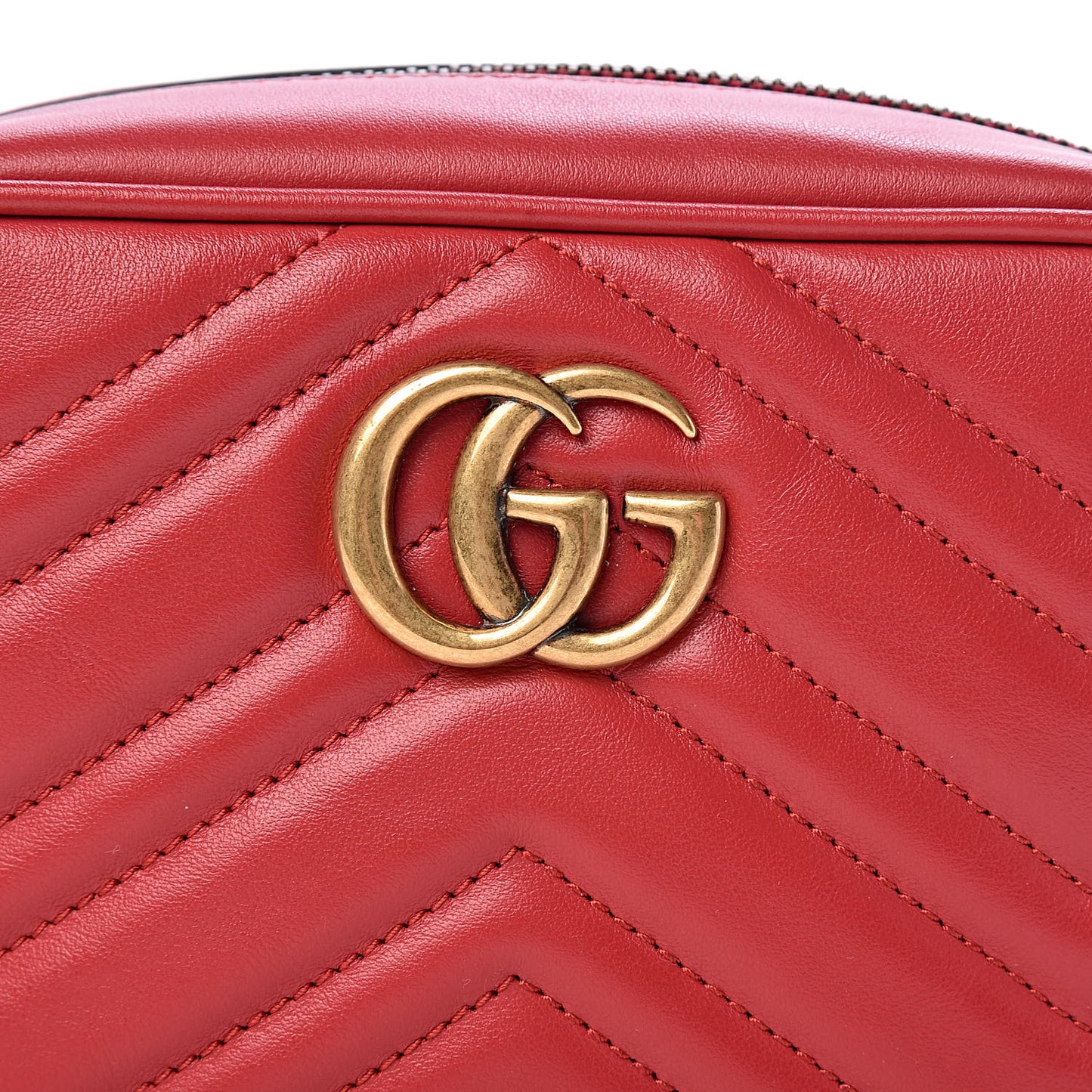 Calfskin Matelasse Mini GG Marmont Chain Shoulder Bag Hibiscus Red