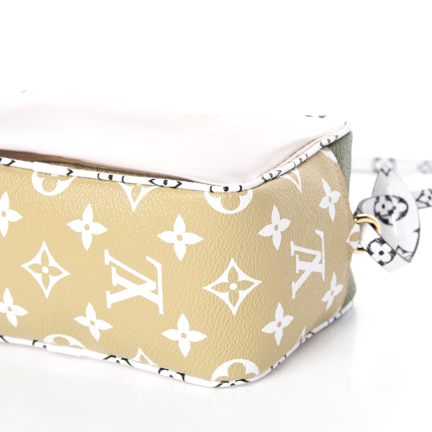 Louis Vuitton Monogram Giant Beach Pouch Kaki 9 of 10