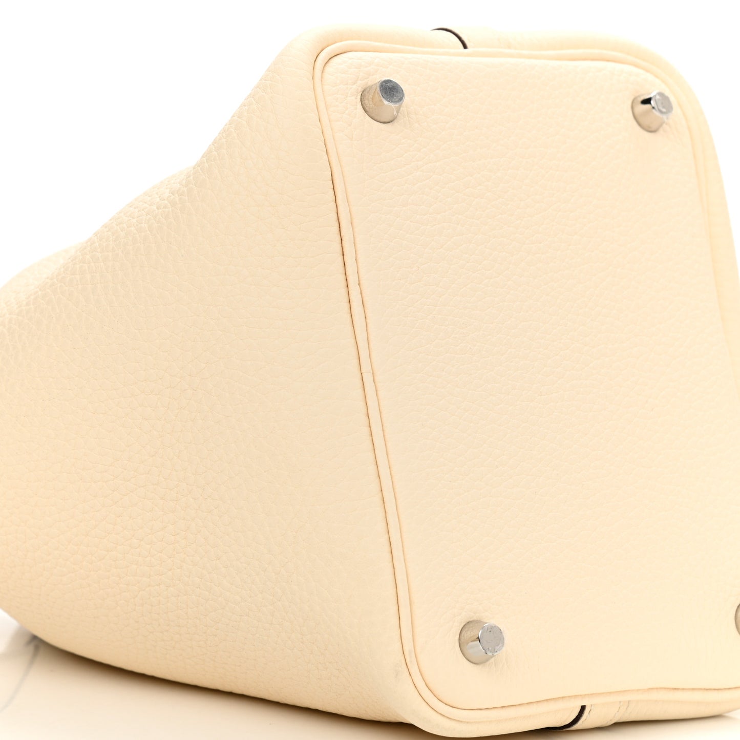 Taurillon Clemence Swift Eclat Picotin Lock 18 PM Nata Terre Battue