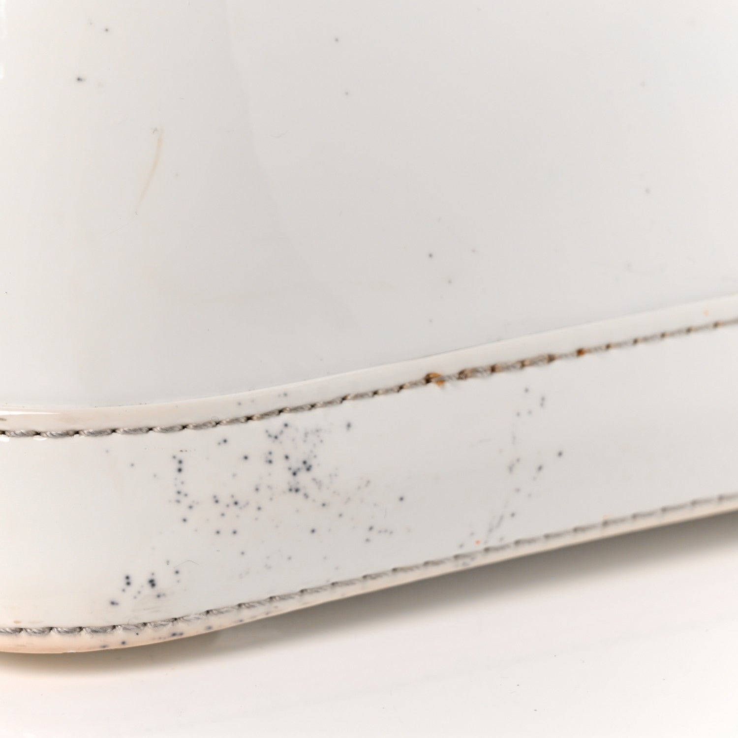 Louis Vuitton Vernis Alma BB White 9 of 10