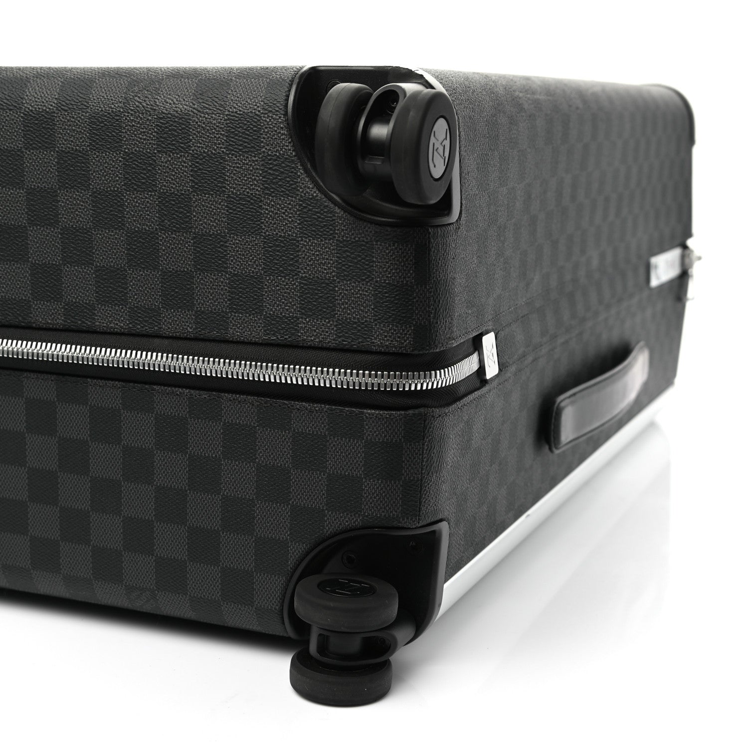 Louis Vuitton Damier Graphite Horizon 70 8 of 9