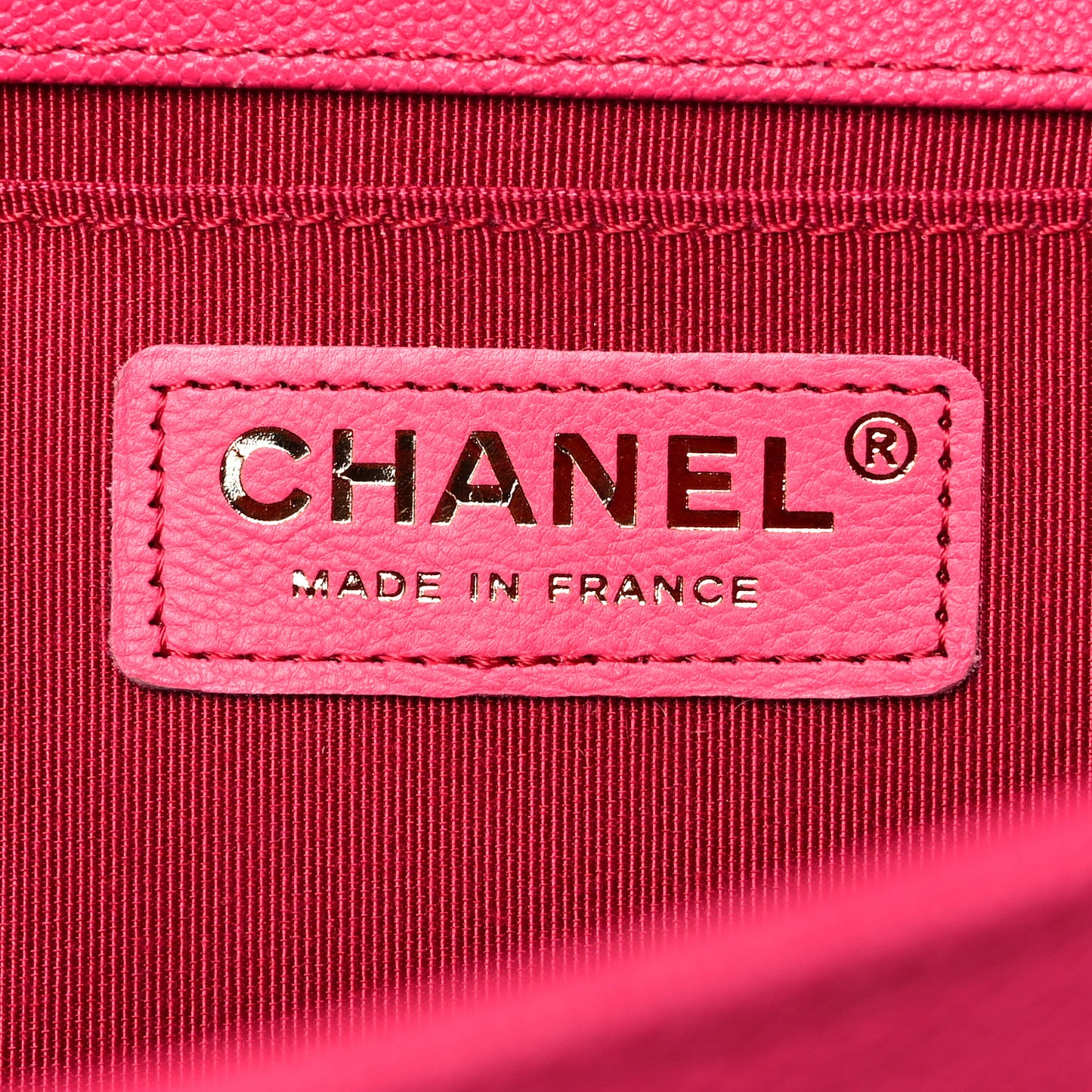 Caviar Quilted Medium Boy Flap Fuchsia