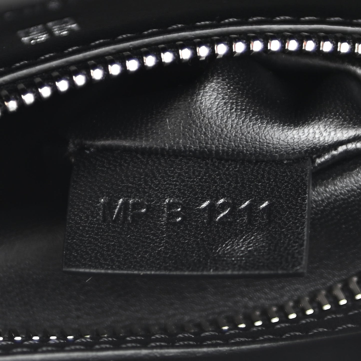 Box Calfskin Padded Mini Lock Antigona Shoulder Bag Black
