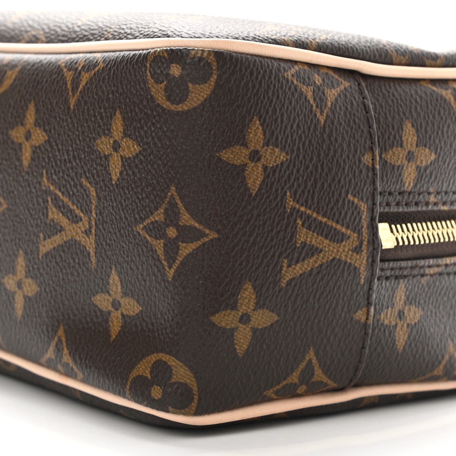 Louis Vuitton Monogram Toiletry Bag 25 6 of 8
