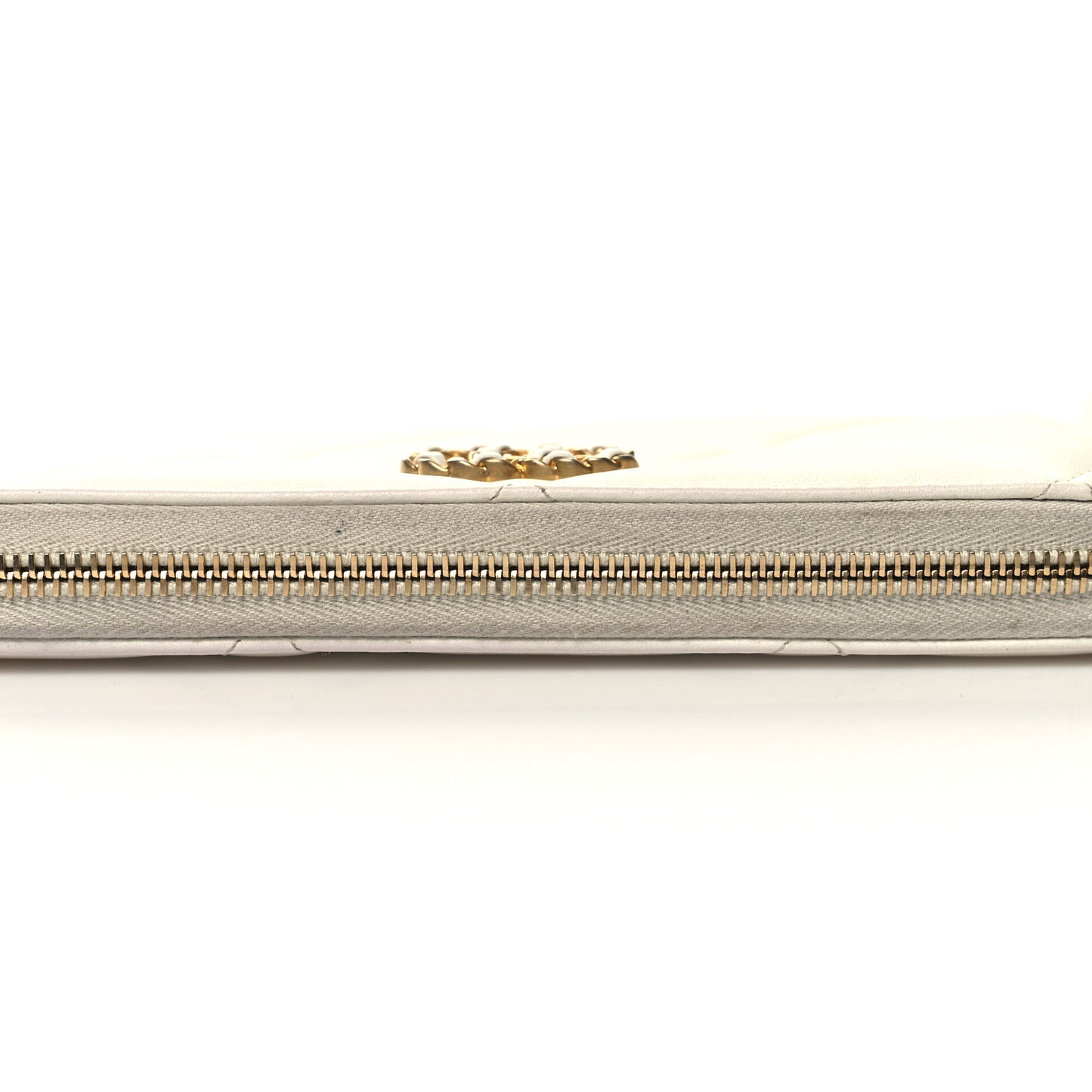 Shiny Goatskin Quilted 19 Long Zipped Around Wallet White