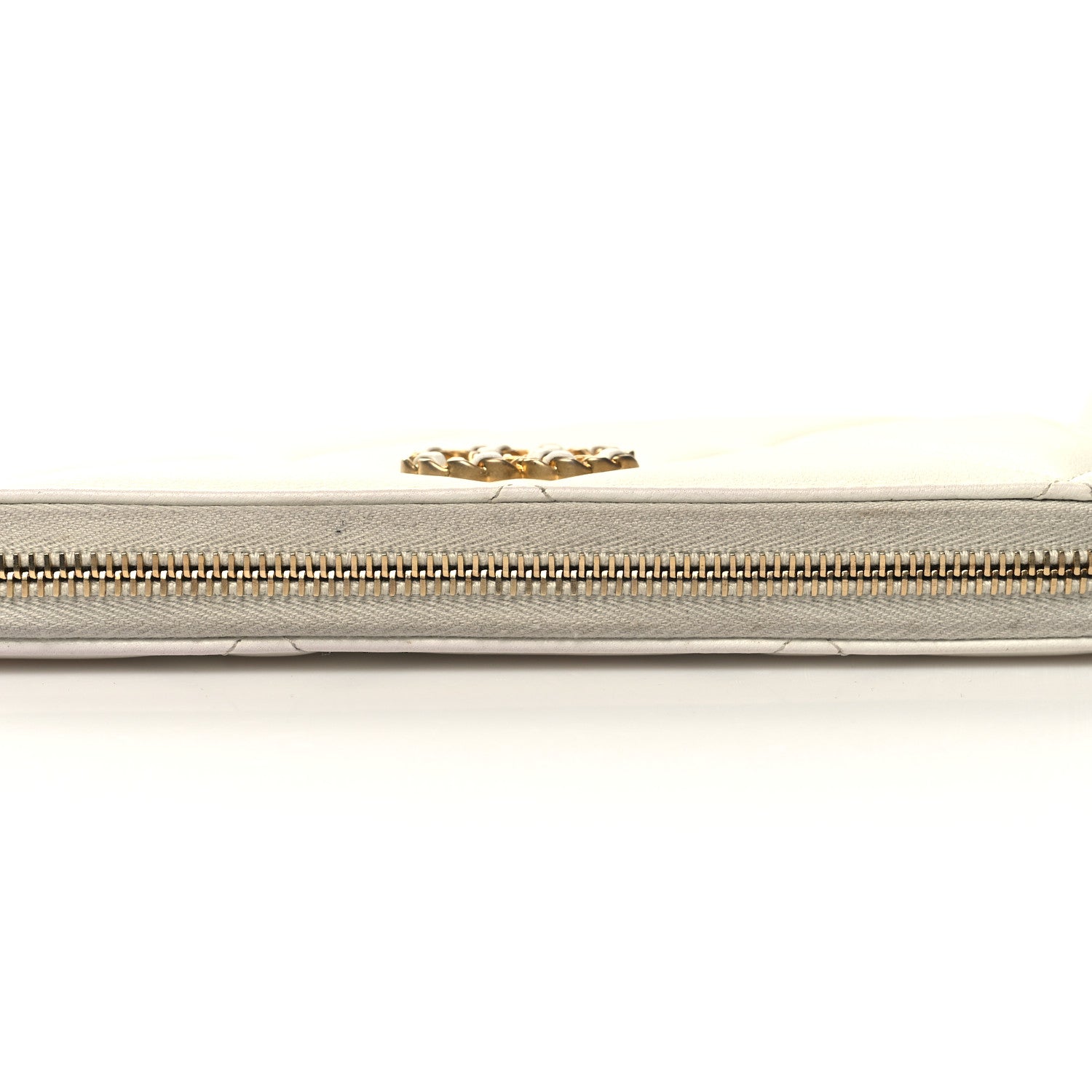 Chanel Shiny Goatskin Quilted 19 Long Zipped Around Wallet White 14 of 15