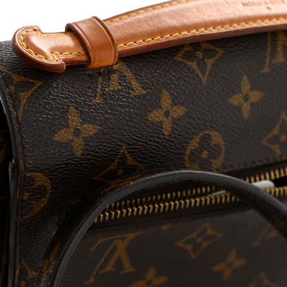 Louis Vuitton Monogram Pochette Metis 15 of 15