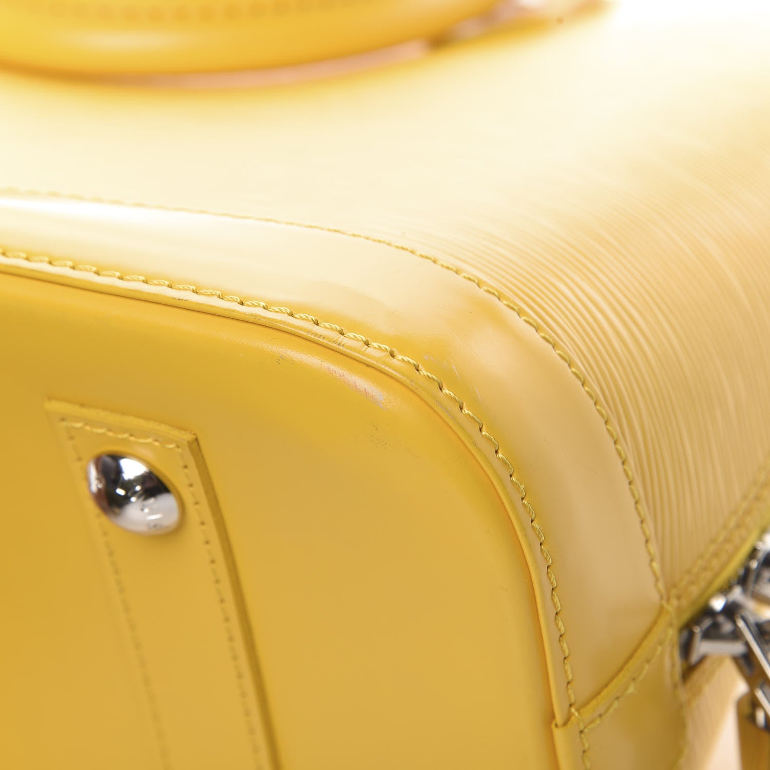 Louis Vuitton Epi Alma PM Citron 11 of 15