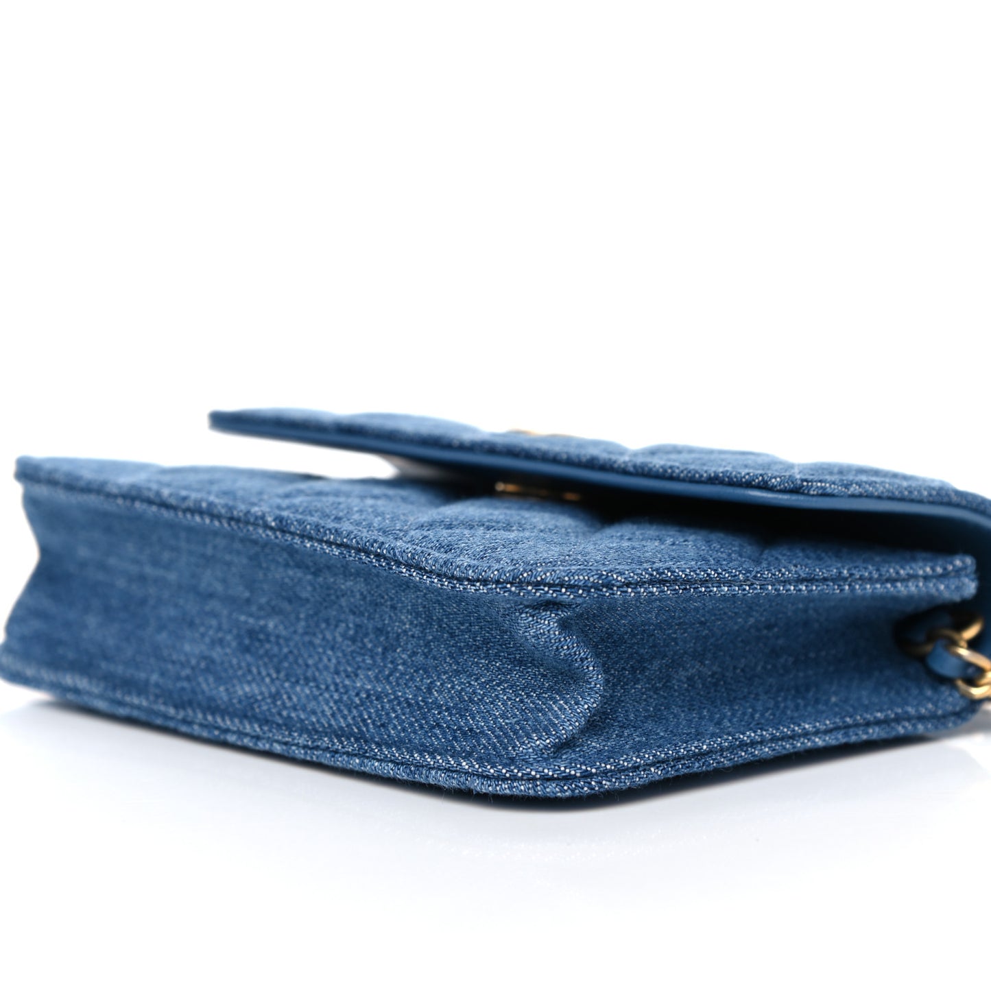 Denim Quilted CC Pearl Crush Clutch With Chain Blue