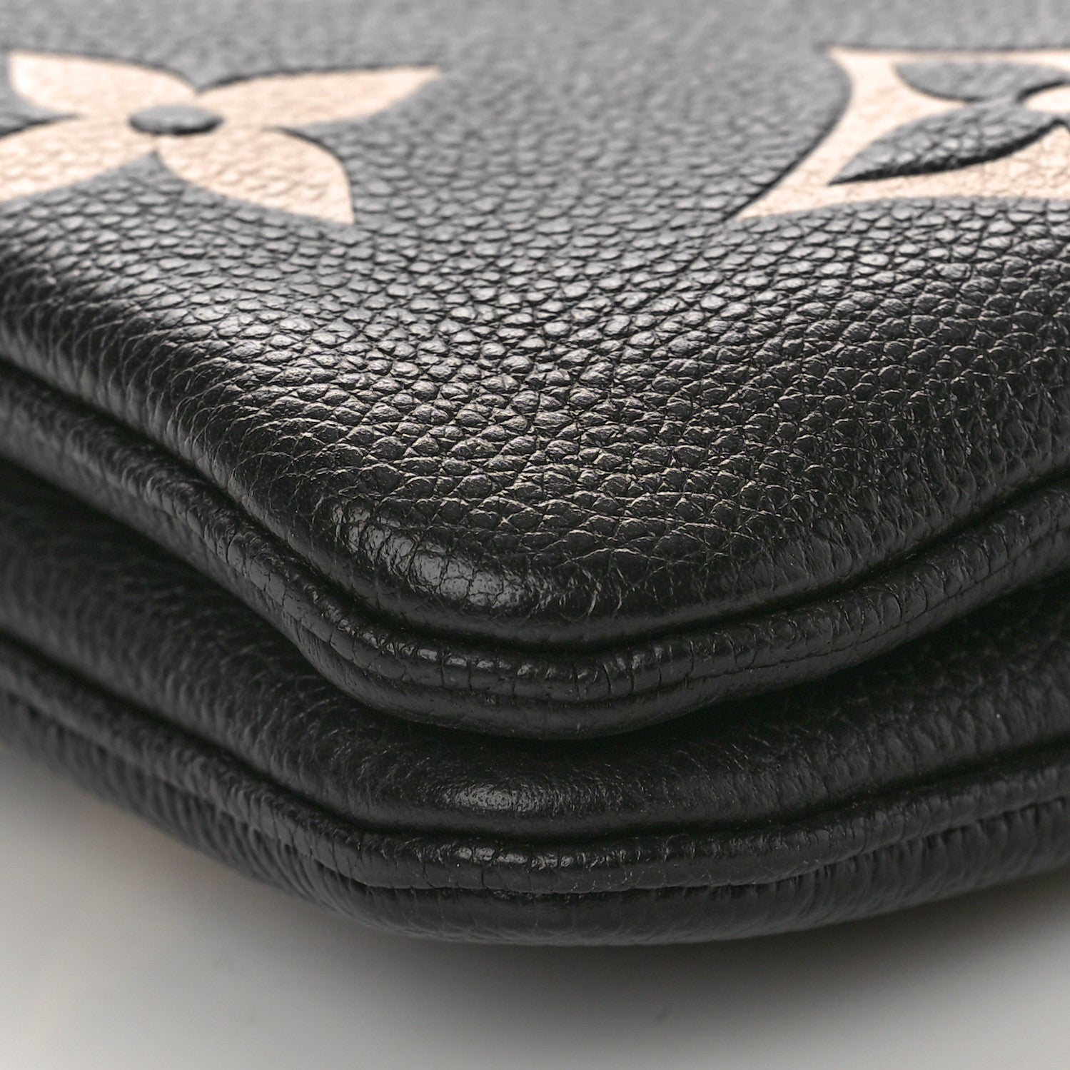 Louis Vuitton Empreinte Monogram Giant Double Zip Pochette Black Cream 9 of 11