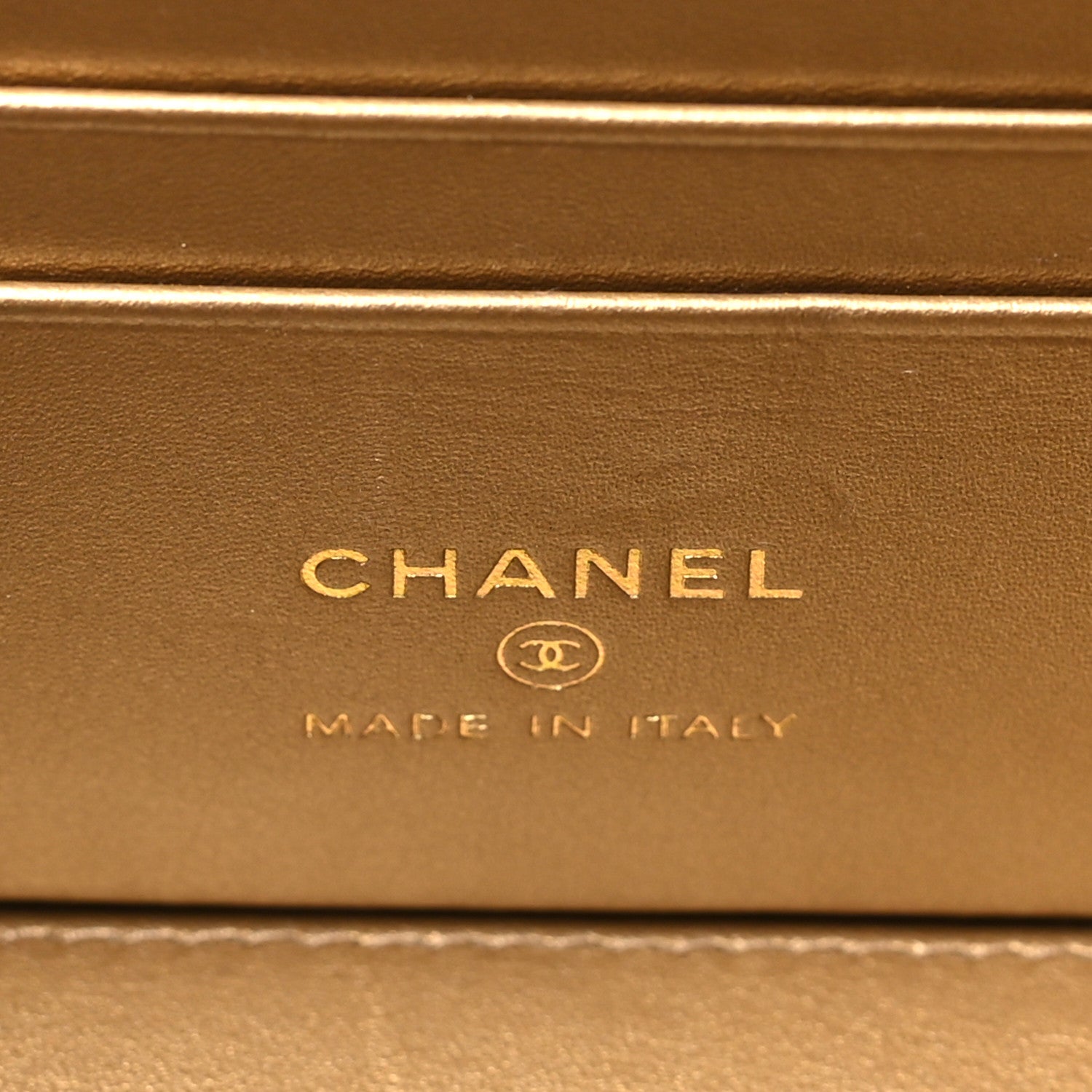 Chanel Lambskin Quilted Small Pearl Crush Vanity Case With Chain Fuchsia 6 of 10