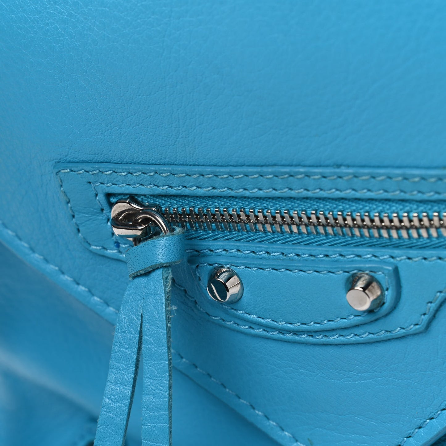 Supple Calfskin Papier Sight Clutch Caraibes