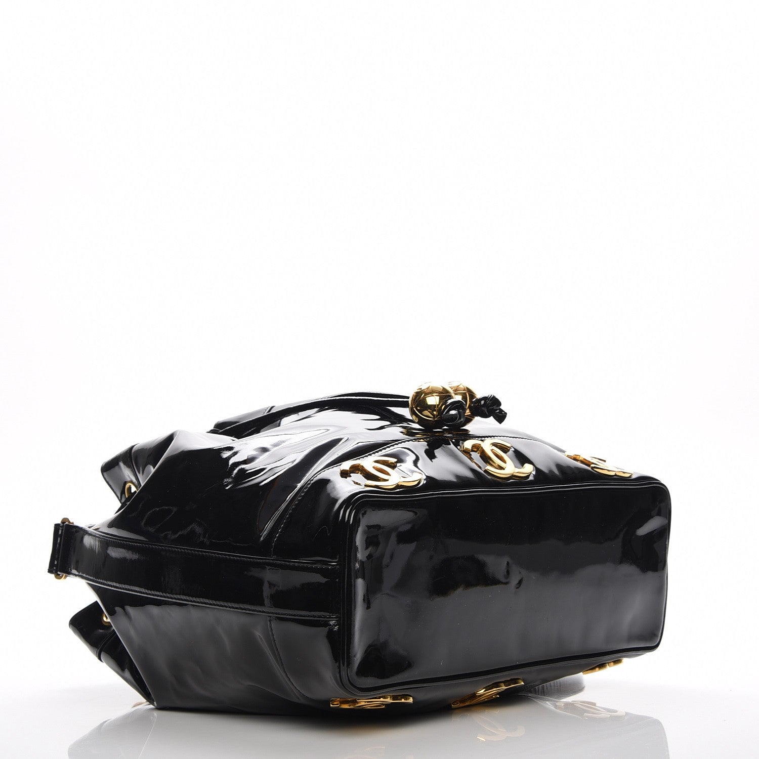 Chanel Patent CC Drawstring Shoulder Bag Black 4 of 8