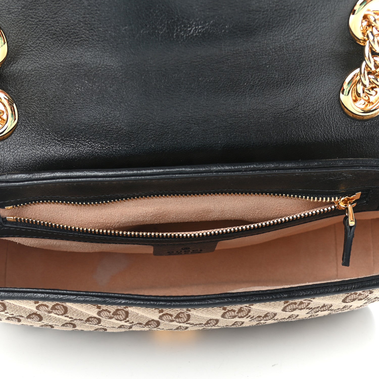 Gucci Monogram Matelasse Diagonal Small GG Marmont Shoulder Bag Beige Black 4 of 9
