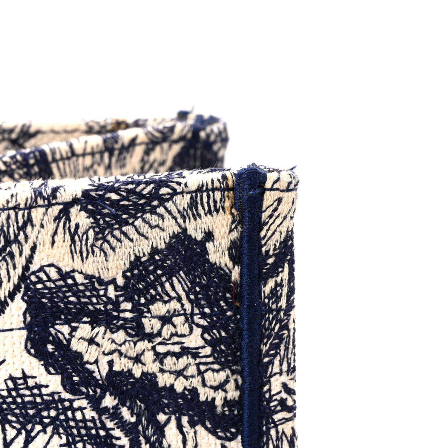 Christian Dior Canvas Embroidered Medium Dioriviera Toile De Jouy Book Tote Blue 13 of 14