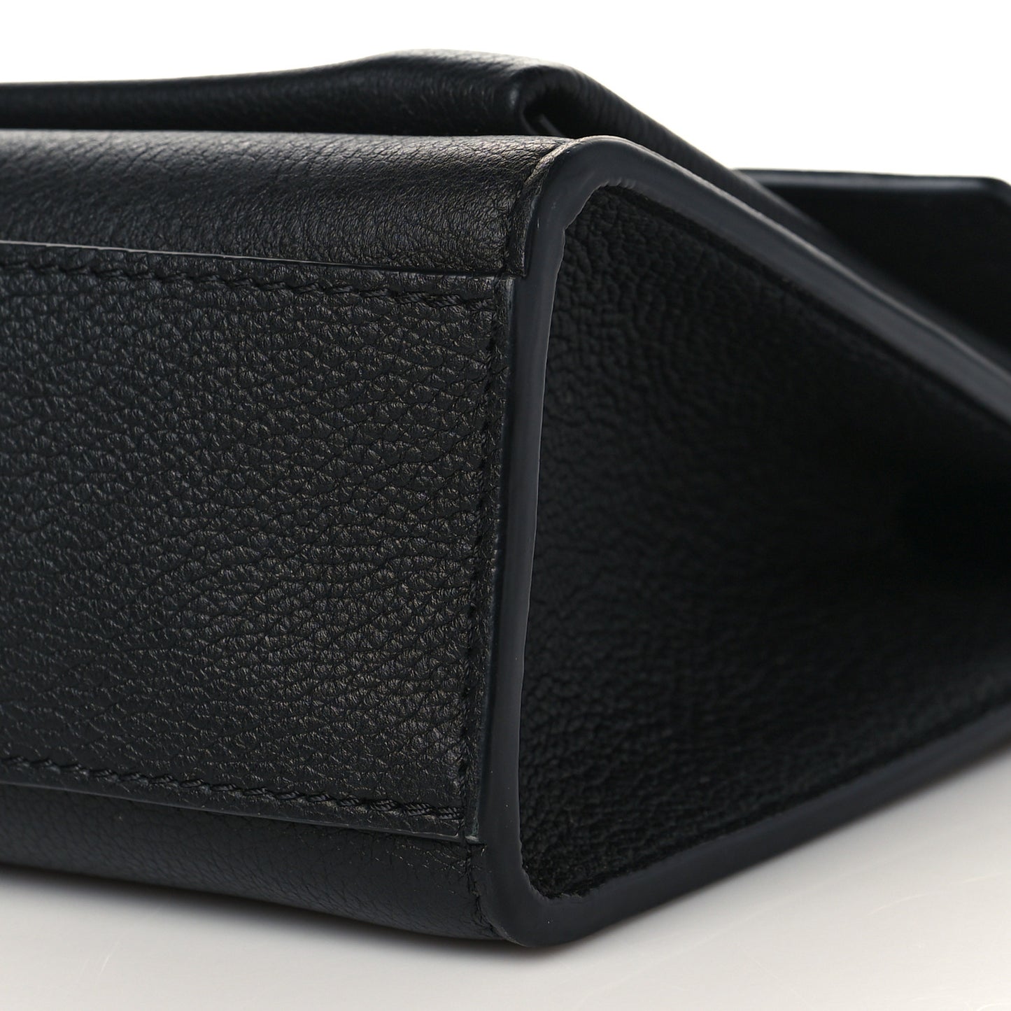 Soft Calfskin Mylockme Chain Bag BB Black