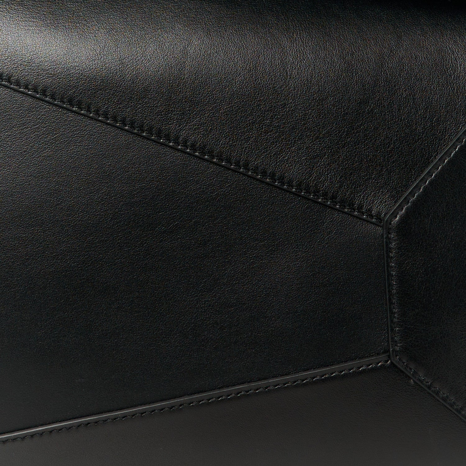 Loewe Calfskin Large Puzzle Edge Bag Black 8 of 10