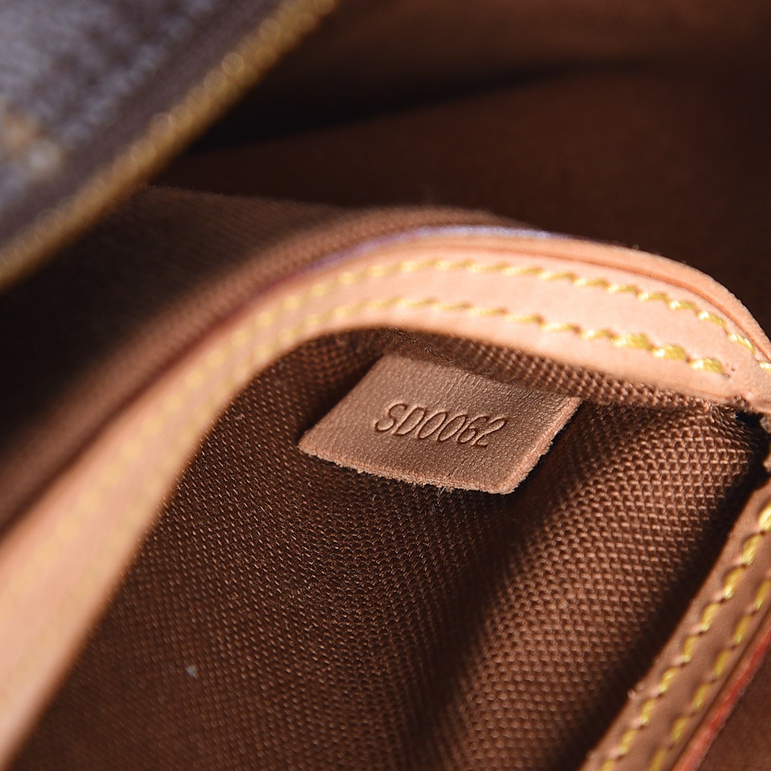 Louis Vuitton Monogram Alma PM 6 of 13