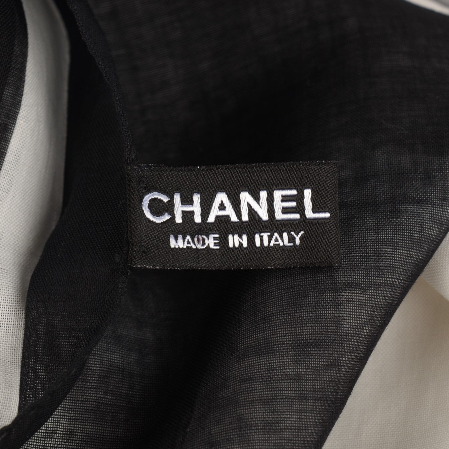 Chanel Cotton CC Scarf Black White 3 of 4