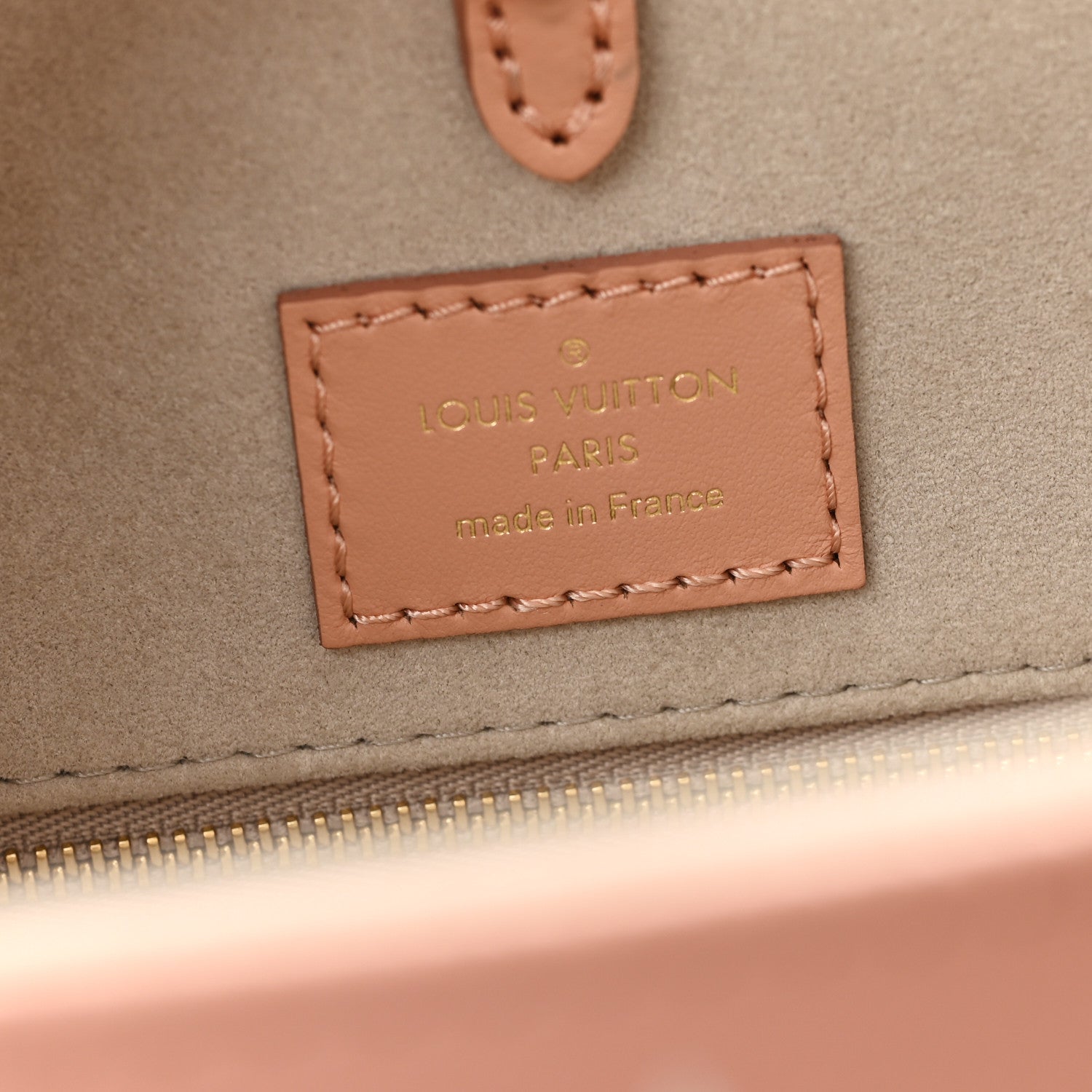 Louis Vuitton Empreinte Monogram Giant Onthego MM Rose Trianon Creme 6 of 10